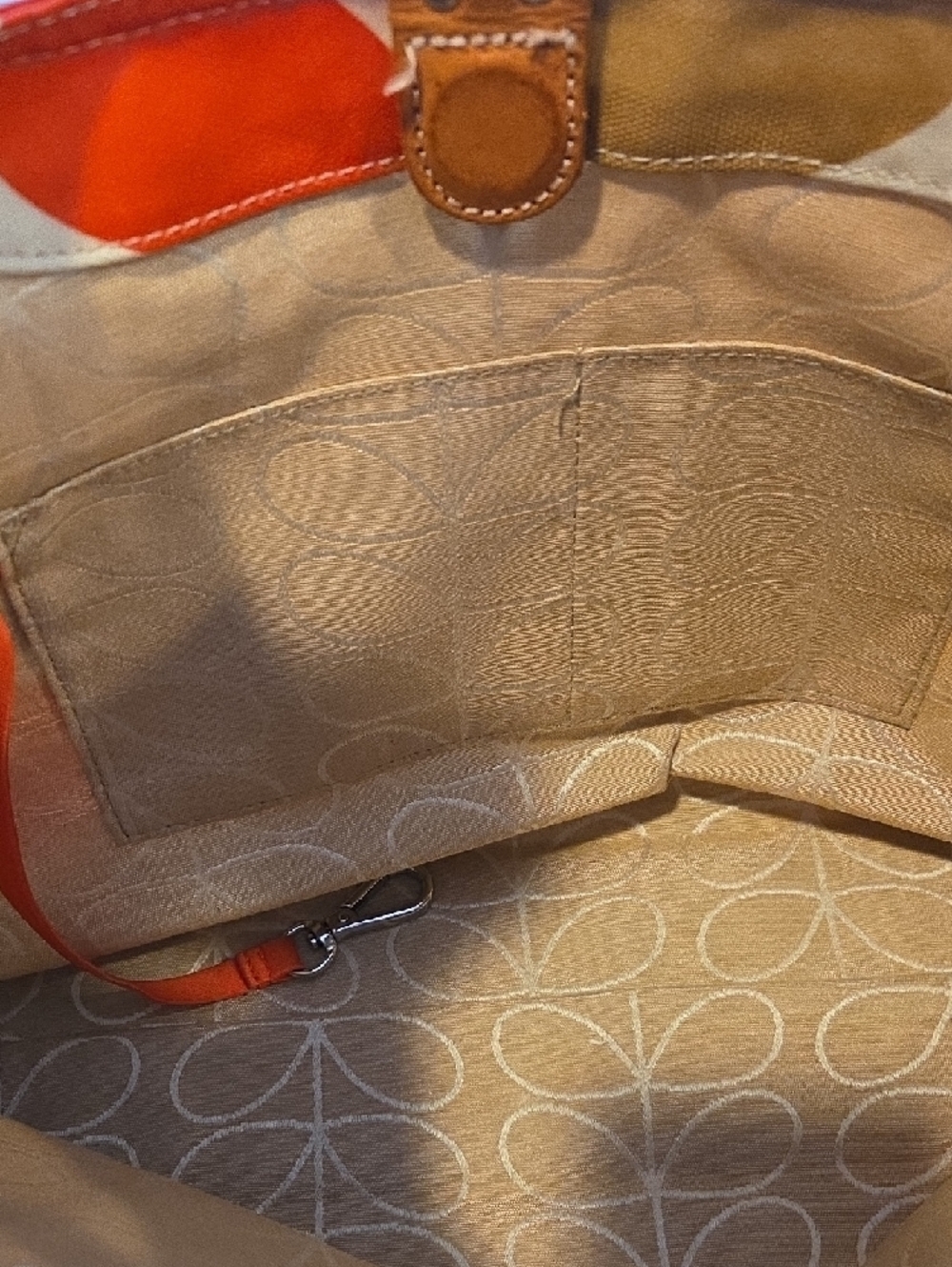 Orla Kiely Classic Multi Stem Midi Crossbody Swing Bag - Picture 6 of 11